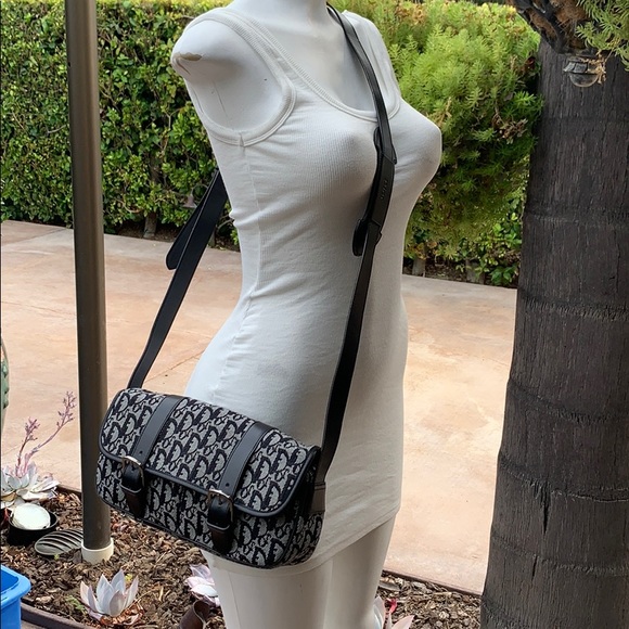Christian Dior Monongram Messenger Bag - Picture 3 of 14